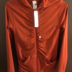 🧡Orange jogging suit🧡